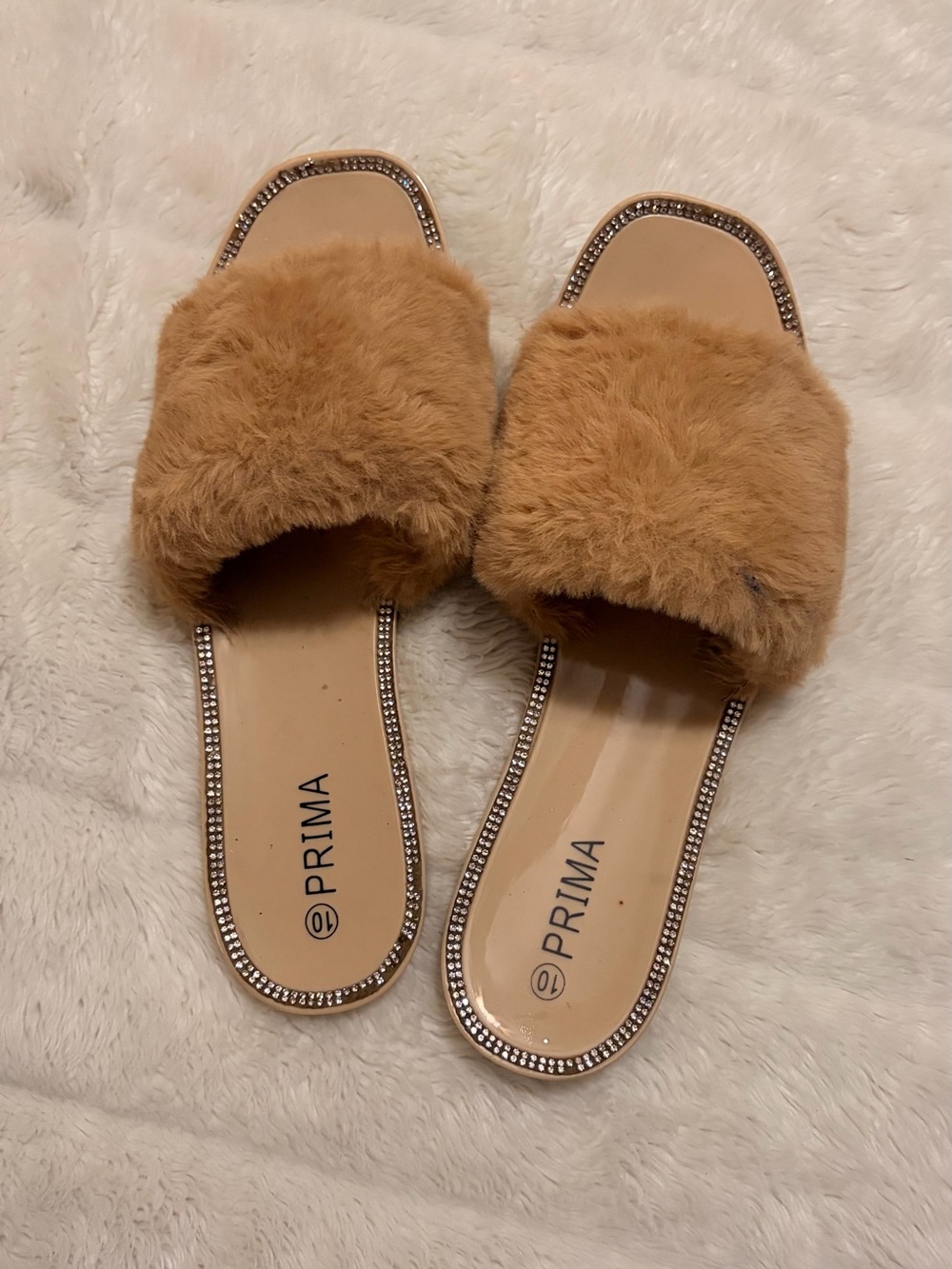 PRIMA’ Cream/Beige Slides